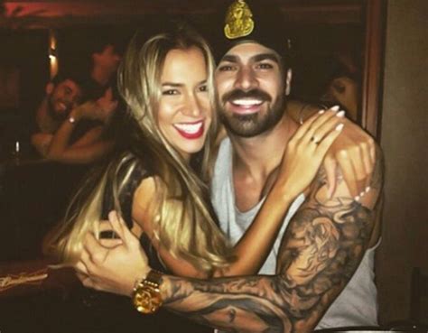 O lugar é classificado como cinco diamantes. Adriana Sant'Anna e Rodrigão esperam 1º filho | Famosos ...