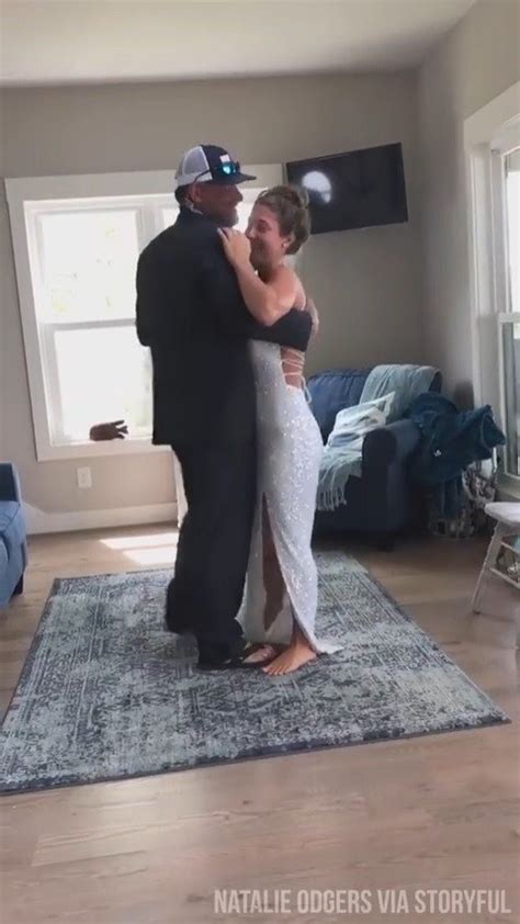 Dad Surprises Daughter With At Home Prom So Sweet An Alabama Teen