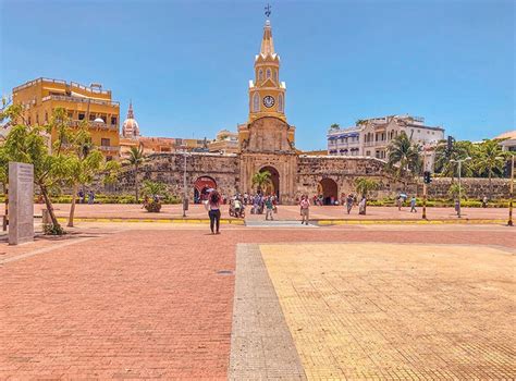 Kolombiya anayasası'nda inanç özgürlüğü garantiye alınmıştır. Buse Terim | 10 Soruda Cartagena, Kolombiya