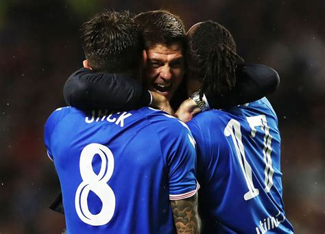 Show your support to our manager by liking this page. Steven Gerrard elogia Ryan Jack como 'líder adequado' do ...