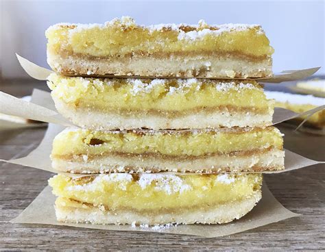 First are the bright yellow ones that usually have a lot of lemon and a lot of sugar (as much as 3 1/2 cups of sugar for a. Low Carb Lemon Bars - Keto-Friendly And Sugar-Free-Healthy ...