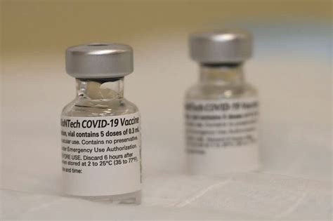 Wir haben uns genau angesehen, wie wirksam er ist, welche risiken es gibt und was wir noch nicht wissen. Pfizer-BioNTech_COVID-19_vaccine_2020_G-1024x682 - Sicht ...