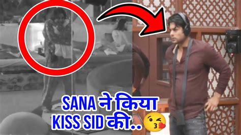 Sidnaaz Moments Ep Part Sana Ne Sid Ki T Shirt Ko Kiss Kiya Entertainmenttrend Sidnaaz