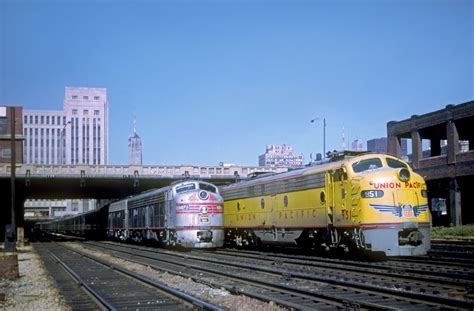 Chicago Burlington And Quincy Railroad E8 9947a And Up E9 951 At Union