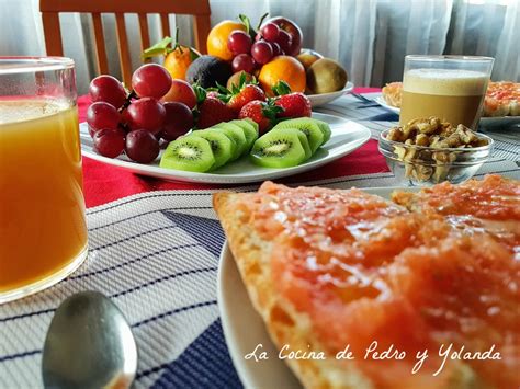 que debe incluir un desayuno saludable la cocina de pedro y yolanda