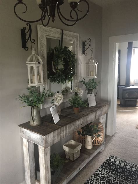 10 Farmhouse Entryway Table Decor Decoomo