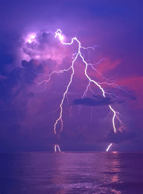 Purple Lightning Pictures Beautiful Nature Lightning Storm