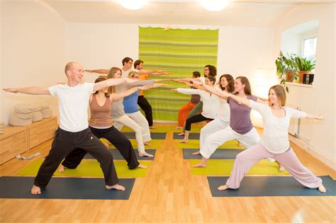 Yogalehrerin Werden In Wien Unsere Yoga Ausbildungen