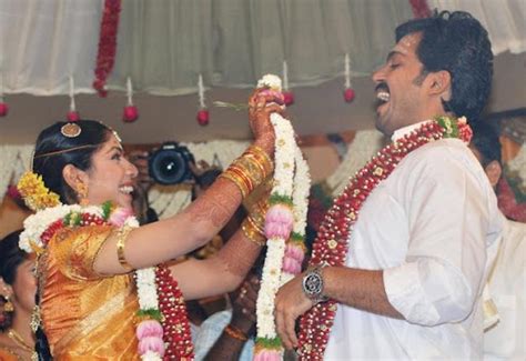 Top Pictures Karthi Ranjani Unseen Wedding Rare Photos