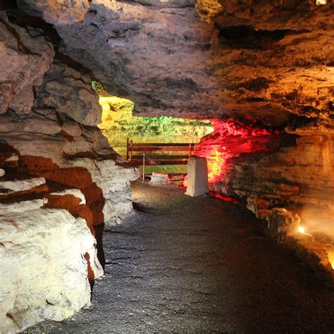 This Gorgeous Missouri Cave Has 2 Different Tours And An Escape Room
