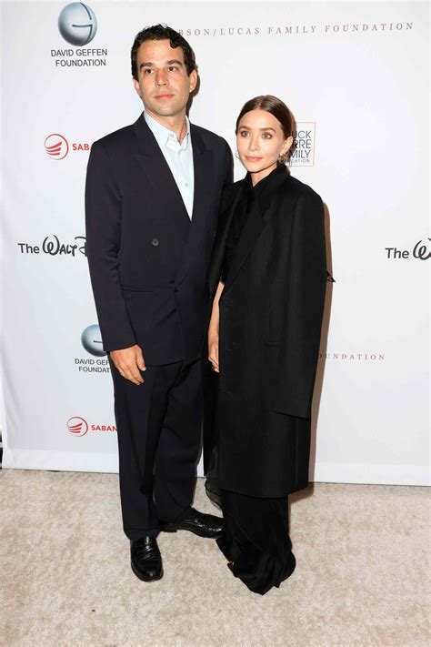 This Is How Ashley Olsen Managed To Keep Her Pregnancy A Secret