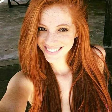 Beautiful Freckles Stunning Redhead Beautiful Red Hair Gorgeous Redhead Beautiful Smile Red