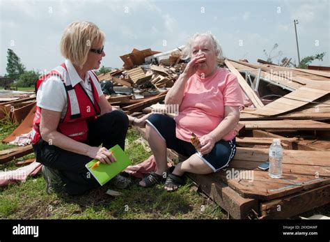 011052511 Tornadoes Destroy Ar Town Arkansas Severe Storms Tornadoes