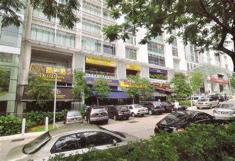 Good place with walking distance facilities. CONDO IN DAMANSARA, PETALING JAYA (PJ)