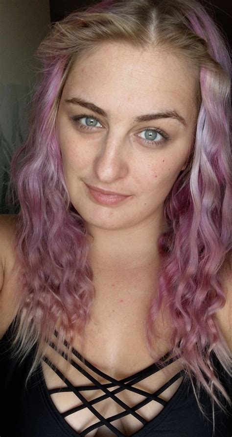 How To Dye Your Hair Ariel Red A Review Of Arctic Fox Semi Permanent