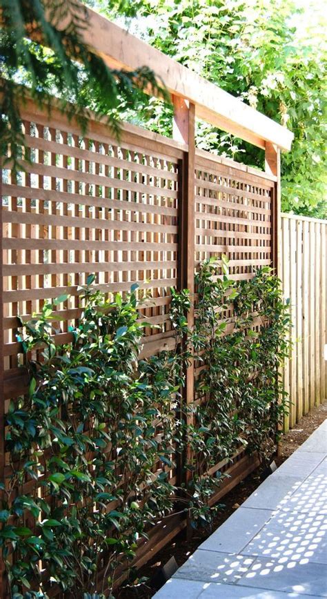 Beautify Your Outdoor Area With These Lattice Fence Ideas Privacy