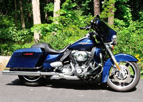 93 results for harley davidson 103 motor. 2012 Harley-Davidson FLHX Street Glide 103 Motor 6 Spd ...