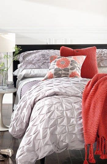 There are many beautiful color schemes to choose from and design build ideas made a nice selection with 10 perfect bedroom interior design color schemes. 45 Grey And Coral Home Décor Ideas | Coral home decor ...