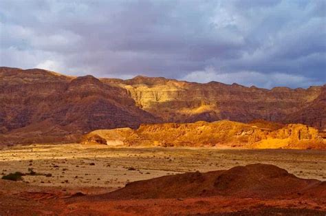 Timna Park Visitors Guide Stunning Hikes In The Desert