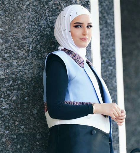 pin by tanaz inamdar on dalalid fashion hijab fashion islamic fashion