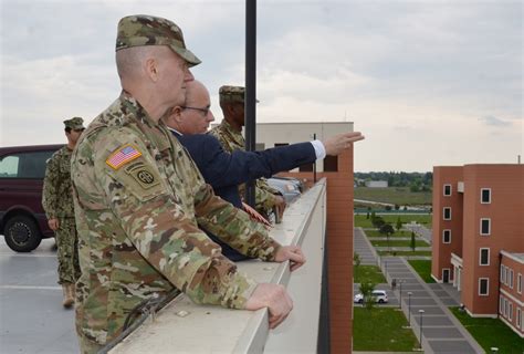 Senior Enlisted Advisor Visits Soldiers In Vicenza Article The