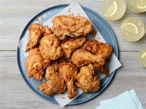 Crispy perfectly deep fried chicken wings are the ultimate crowd pleaser. Fried Chicken Recipe | Food Network