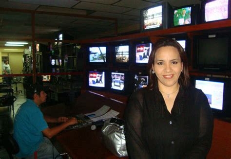 Ver trece (canal 13 rpc) online tv, trece (canal 13 rpc) en linea gratis, tv hd online, canales de tv en vivo por internet desde paraguay, gratis! Canal 13 sube en el rating gracias a producción nacional ...