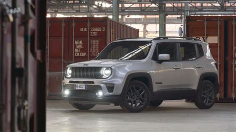 jeep renegade s serie speciale 2019 prezzi e dotazioni interne motorbox