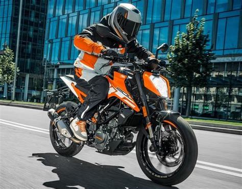 Ktm 200 duke is a commuter bike available at a price of rs. KTM 200 Duke (2017) Price, Specs, Review, Pics & Mileage ...