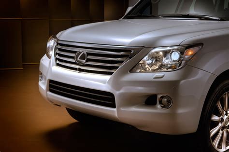 Otherwise, the 2020 lx570 is unchanged save for minor price adjustments. 2010 Lexus LX 570 packs new features and vision