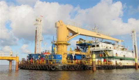 Kegiatan usaha pertamina di sektor hulu yang dikelola oleh direktorat hulu mencakup kegiatan eksplorasi, pengeboran, pengembangan dan produksi minyak, gas dan panas bumi, penyediaan jasa. Ujicoba Pengeboran Tanpa Rig, Pertamina Hulu Mahakam Hemat ...