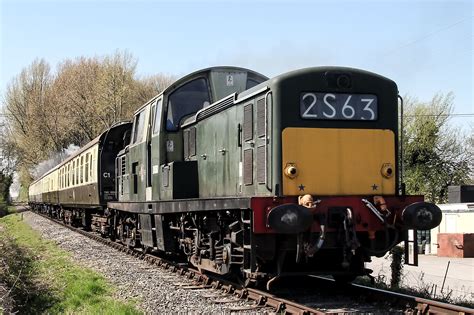 Chinnor And Princes Risborough Railway Photo Br Class 17 Clayton Diesel Engine Railtracks Uk