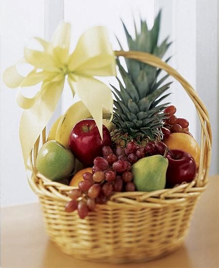 Did you scroll all this way to get facts about fruit basket design? Home decorations ideas, decorating and design: Valentine's ...
