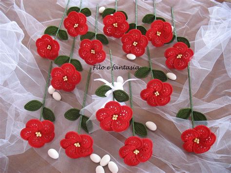 Da utilizzare come bomboniere, spille o per. BOMBONIERA FIORE GRANDE ALL'UNCINETTO - Feste - Bomboniere ...