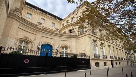L'institut français du maroc oeuvre à la diffusion culturelle sur l'ensemble du territoire marocain et accompagne la production de projets innovants dans les domaines artistique, numérique ou universitaire. Les coulisses de la vente d'un hôtel particulier parisien ...