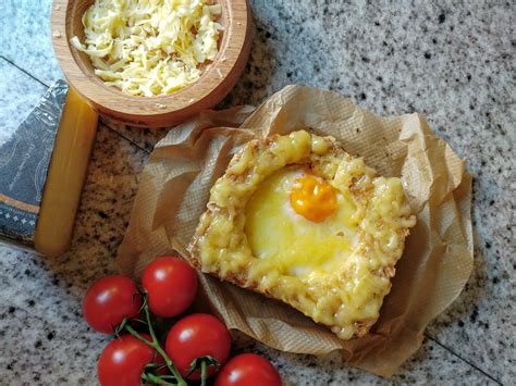 Croque madame met creamy gruyère perfect katerontbijtFoodness