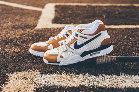 Nike Air Trainer 3 Prm “medicine Ball” New Images •