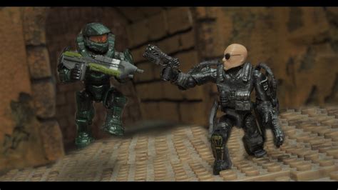 For me call of duty is way better. Call Of Duty vs Halo: Capitulos I-V | Mega Construx ...