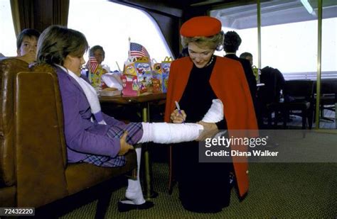 Lady With Leg Cast Photos And Premium High Res Pictures Getty Images