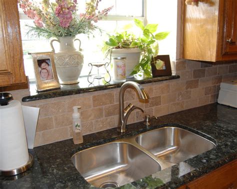 Create an inexpensive seasonal display with diy fall decor. Window Sill Home Design Ideas, Pictures, Remodel and Decor