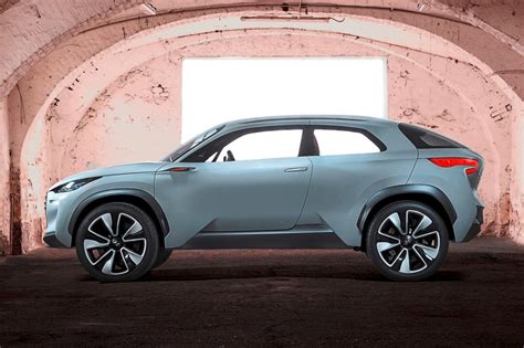Hyundai small suv side