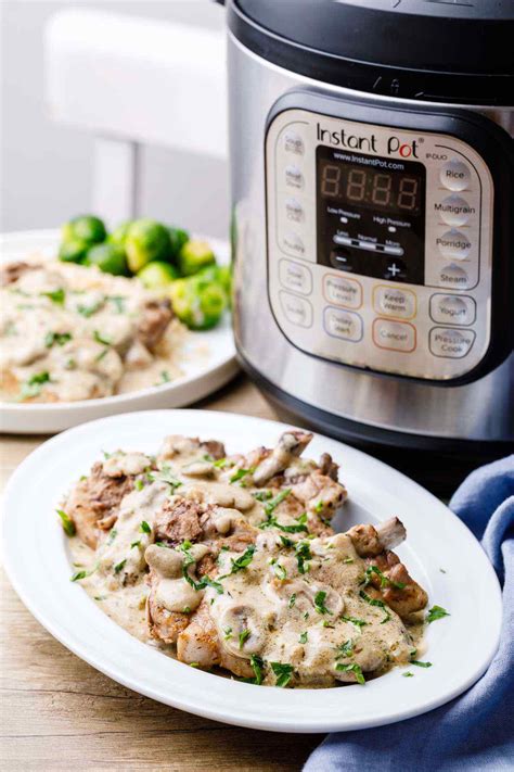 Tender pork chops seared and cooked in the instant pot® with a delicious bacon mushroom cream sauce. Soul-Satisfying Instant Pot Pork Chops with Creamy Gravy ...