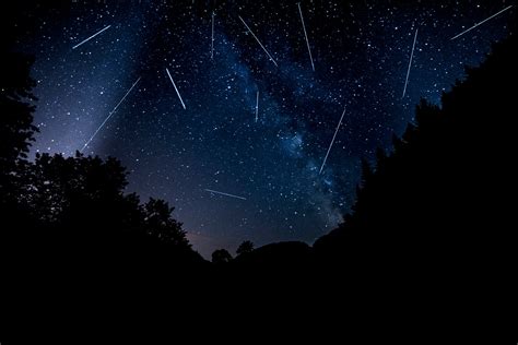 How To Watch The Perseid Meteor Shower This Weekend Stanford Report