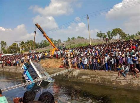 We at newskarnataka.com and its sibling newskannada.com, proudly proclaim that the. Karnataka: 30 people, including 8 minors, killed as bus ...