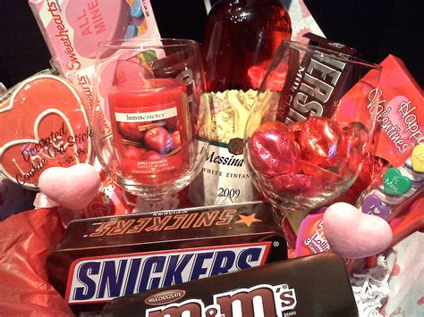 This gift comes wrapped in a gift box with our limited edition 'you are loved' card! Valentines day gift ideas, distinctivedesignbcs.com ...