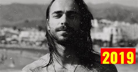 Devia ir (wet bed gang), silêncio, paraíso, coração, anjos, história, tu e eu. Diogo Piçarra venceu o Ídolos há sete anos. Vê como ele era na altura!! - Dioguinho Blog ...