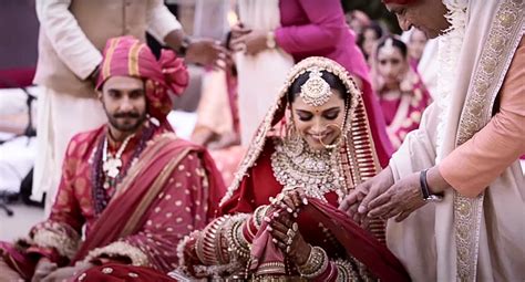 Ranveer Singh And Deepika Padukone Unveil Wedding Video