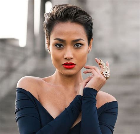Maybe you would like to learn more about one of these? Idée Coiffure : modele coupe de cheveux pour femme, coupe ...