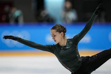 Kamila Valieva Russian Skater To Compete For Gold As Cas Rules In Her