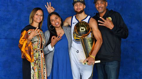 All it took for robin schreiber to become internet famous was an ugly christmas sweater and some sick dance moves in front of an oracle arena camera. Watch: Steph Curry's mom, Sonya, drills an underhand half ...